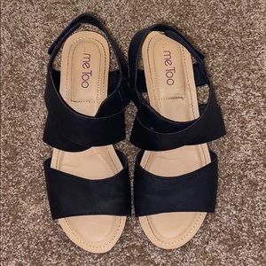 Me too Casual Wedge Black size 9